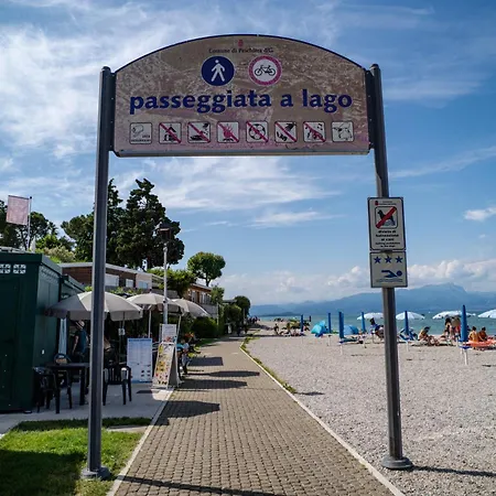 Bergamini 23 Garda Apartmán *